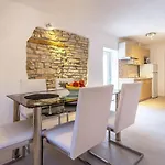 In Near Sandy Beaches Apartament *