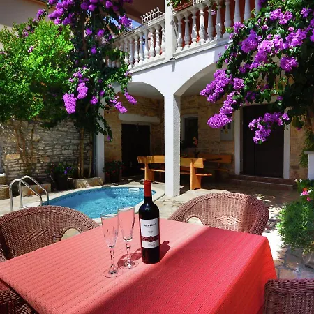 Apartman In Near Sandy Beaches Medulin