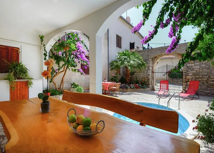 Apartman In Near Sandy Beaches Medulin